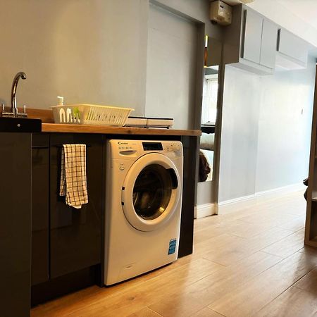 Shirley Apartments, Cozy Studio, Self Check In, 10 Min Drive To City Centre, Walking To Redbridge Train Station Саутгемптон Экстерьер фото