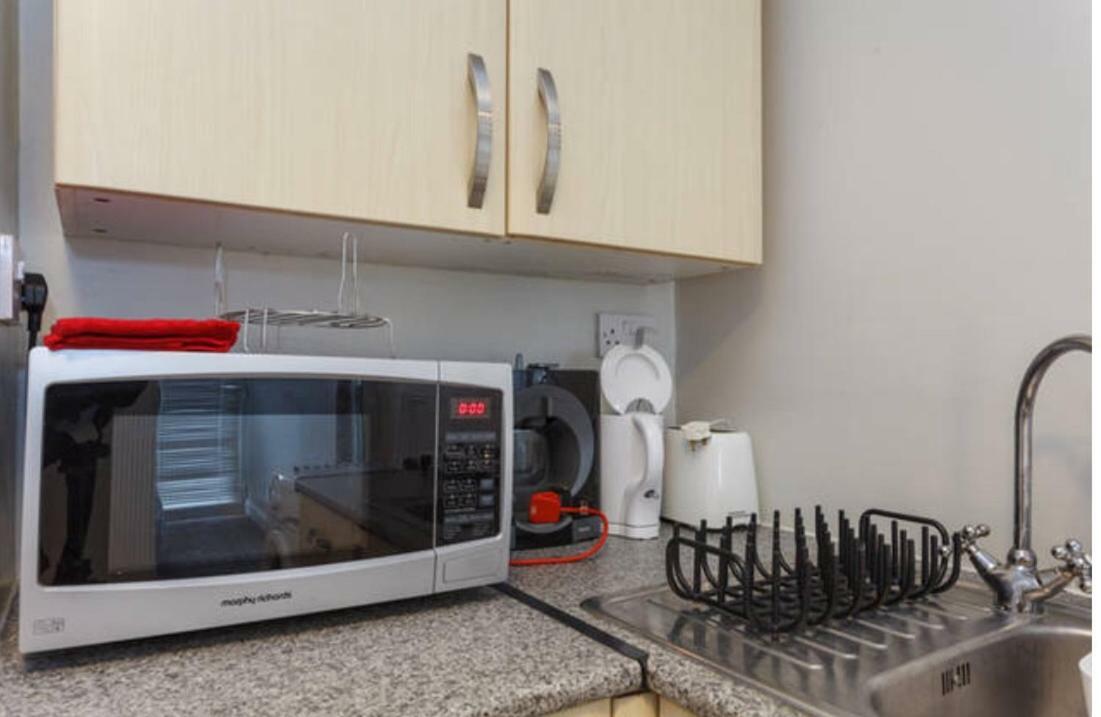 Shirley Apartments, Cozy Studio, Self Check In, 10 Min Drive To City Centre, Walking To Redbridge Train Station Саутгемптон Экстерьер фото
